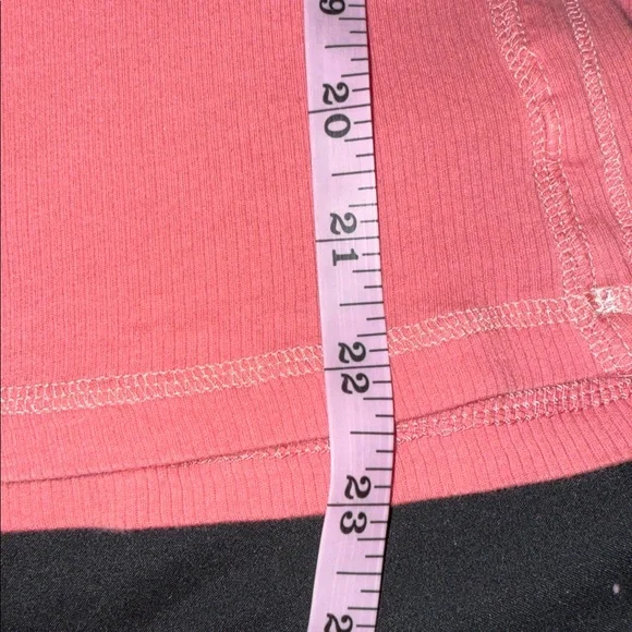 π€ABERCROMBIE & FITCH LIGHT CORAL THIN HENLEY TOP SIZE Mπ€ - Picture 7 of 9